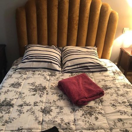 쿠쿠론 Maison De Charme Renovee 빌라 외부 사진