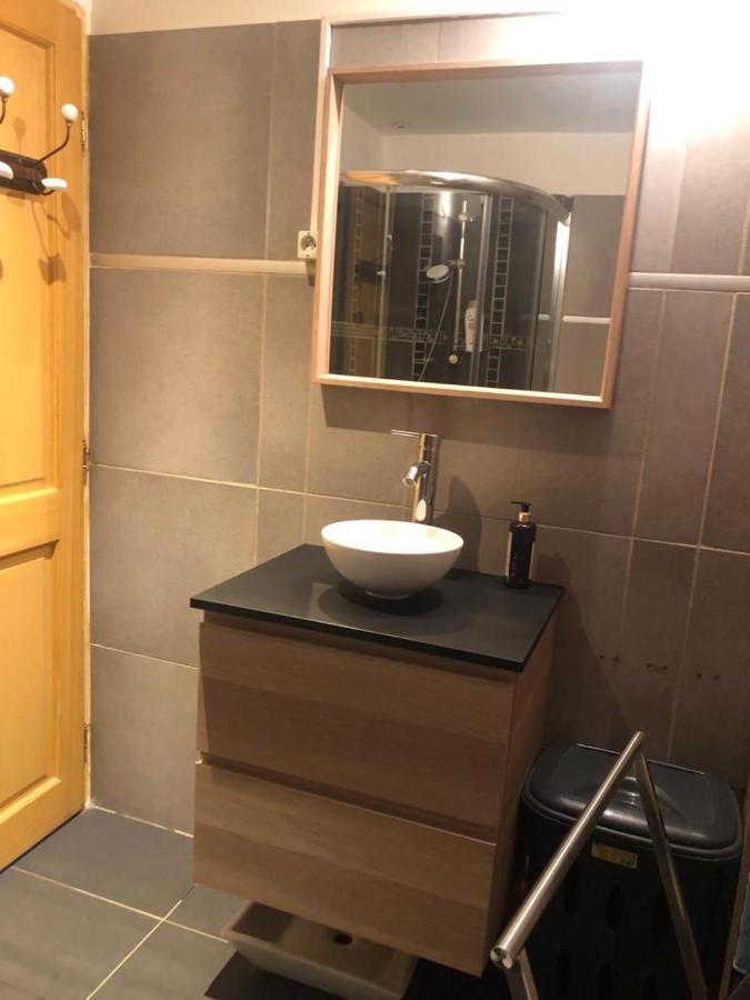 쿠쿠론 Maison De Charme Renovee 빌라 외부 사진